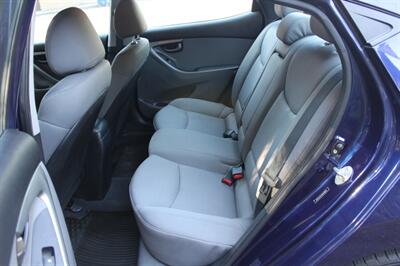 2011 Hyundai Elantra GLS   - Photo 13 - Salem, OR 97317