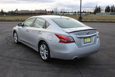 2013 Nissan Altima 3.5 SV   - Photo 3 - Salem, OR 97317