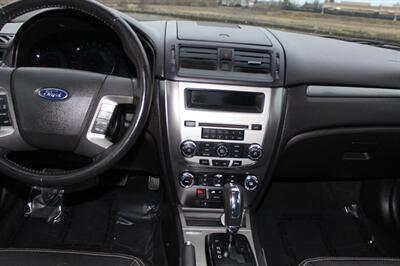 2010 Ford Fusion SEL   - Photo 14 - Salem, OR 97317