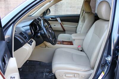 2013 Toyota Highlander 4WD V6 Limited - Photo 10 - Salem, OR 97317