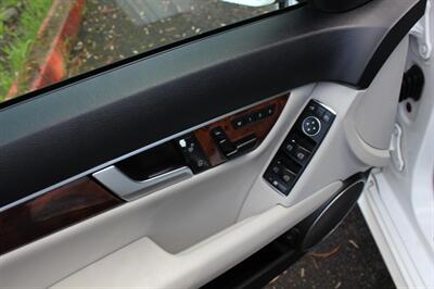 2013 Mercedes-Benz C 300 Luxury 4MATIC - Photo 11 - Salem, OR 97317