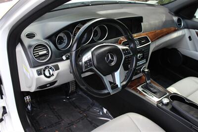 2013 Mercedes-Benz C 300 Luxury 4MATIC - Photo 9 - Salem, OR 97317