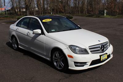 2013 Mercedes-Benz C 300 Luxury 4MATIC - Photo 1 - Salem, OR 97317