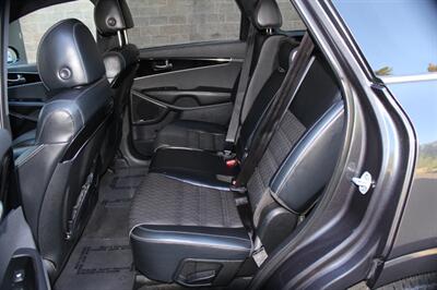 2019 Kia Sorento SX V6 - Photo 13 - Salem, OR 97317