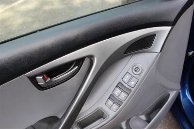 2013 Hyundai ELANTRA GLS   - Photo 11 - Salem, OR 97317