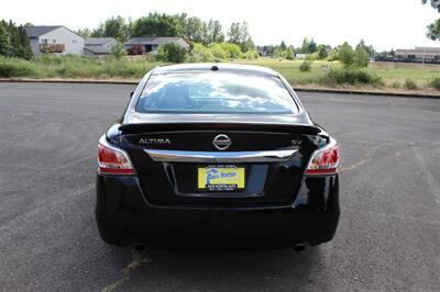 2015 Nissan Altima 2.5 SV - Photo 8 - Salem, OR 97317