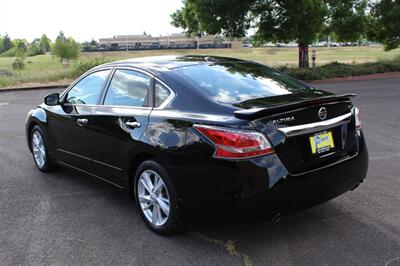 2015 Nissan Altima 2.5 SV - Photo 3 - Salem, OR 97317