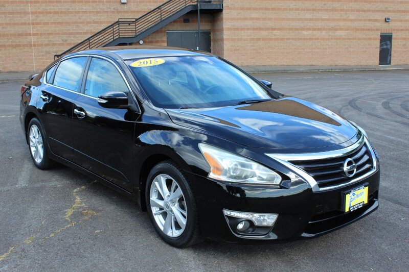 2015 Nissan Altima's photo