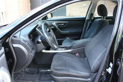 2015 Nissan Altima 2.5 SV - Photo 10 - Salem, OR 97317