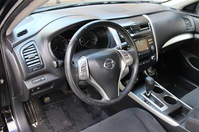 2015 Nissan Altima 2.5 SV - Photo 9 - Salem, OR 97317