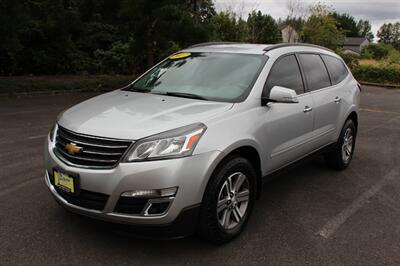 2017 Chevrolet Traverse LT   - Photo 2 - Salem, OR 97317