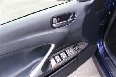 2012 Lexus IS 250 - Photo 11 - Salem, OR 97317