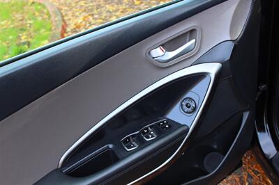 2017 Hyundai Santa Fe Sport 2.4L - Photo 11 - Salem, OR 97317