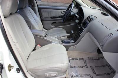 2000 Nissan Maxima GXE   - Photo 17 - Salem, OR 97317