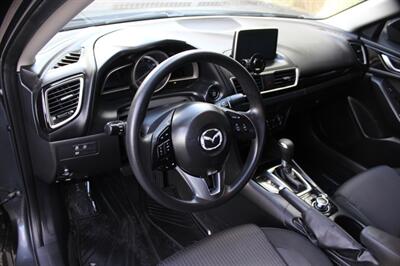 2016 Mazda Mazda3 i Sport   - Photo 9 - Salem, OR 97317