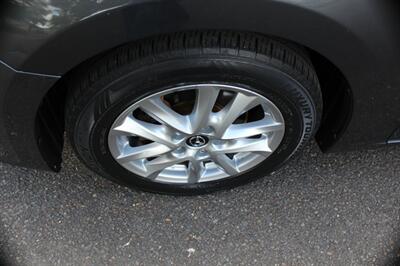 2016 Mazda Mazda3 i Sport   - Photo 18 - Salem, OR 97317