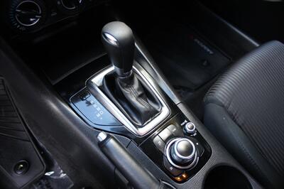 2016 Mazda Mazda3 i Sport   - Photo 12 - Salem, OR 97317