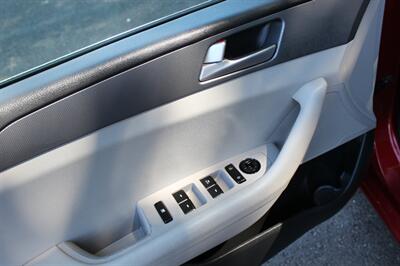 2015 Hyundai Sonata GLS - Photo 11 - Salem, OR 97317