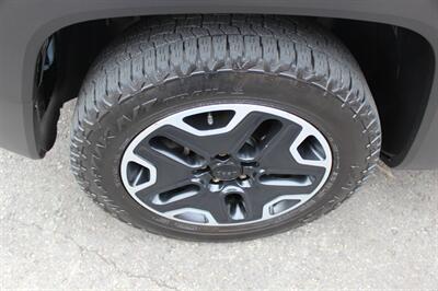 2015 Jeep Renegade Trailhawk   - Photo 19 - Salem, OR 97317