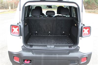 2015 Jeep Renegade Trailhawk   - Photo 15 - Salem, OR 97317