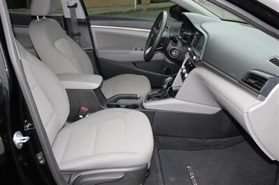 2020 Hyundai ELANTRA SEL   - Photo 17 - Salem, OR 97317