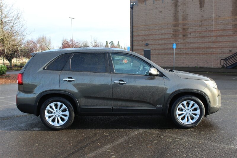 2014 Kia Sorento EX photo 4