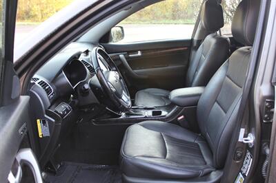 2014 Kia Sorento EX - Photo 10 - Salem, OR 97317