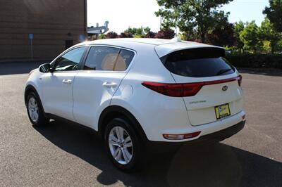 2018 Kia Sportage LX   - Photo 3 - Salem, OR 97317