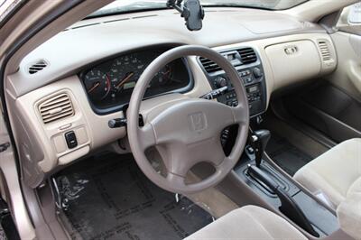 2000 Honda Accord LX   - Photo 9 - Salem, OR 97317