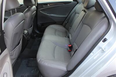2012 Hyundai Sonata Hybrid - Photo 12 - Salem, OR 97317