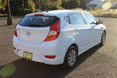 2016 Hyundai Accent SE   - Photo 4 - Salem, OR 97317