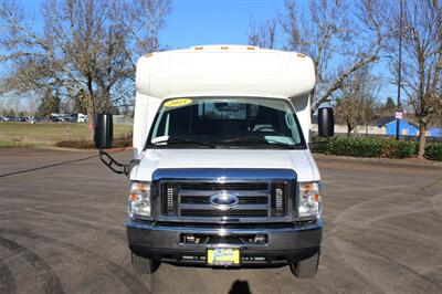 2015 Ford E-350 SD   - Photo 6 - Salem, OR 97317