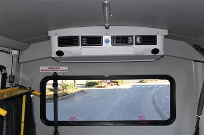 2015 Ford E-350 SD   - Photo 19 - Salem, OR 97317