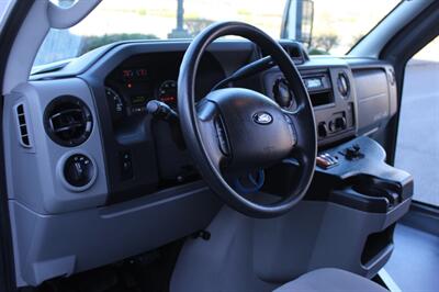 2015 Ford E-350 SD   - Photo 9 - Salem, OR 97317