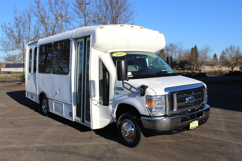 2015 Ford E-350 SD  