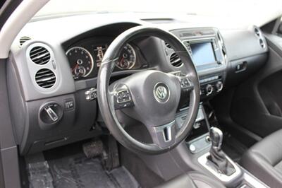 2017 Volkswagen Tiguan 2.0T Wolfsburg Edition 4Motion   - Photo 9 - Salem, OR 97317