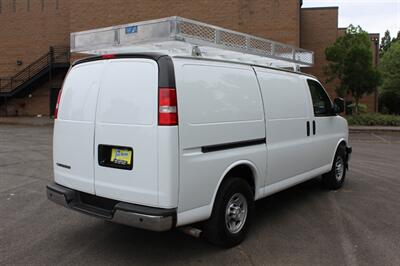 2017 Chevrolet Express 3500   - Photo 4 - Salem, OR 97317