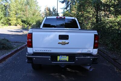 2018 Chevrolet Silverado 2500 LTZ   - Photo 9 - Salem, OR 97317