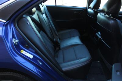2015 Toyota Camry SE   - Photo 15 - Salem, OR 97317