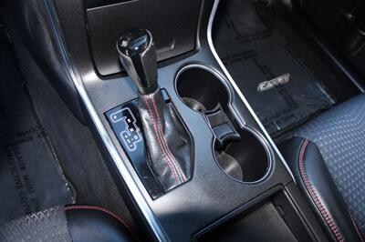 2015 Toyota Camry SE   - Photo 12 - Salem, OR 97317