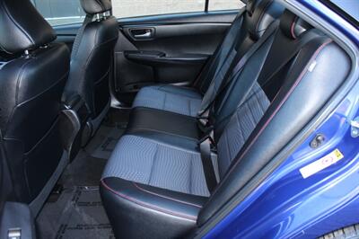 2015 Toyota Camry SE   - Photo 13 - Salem, OR 97317
