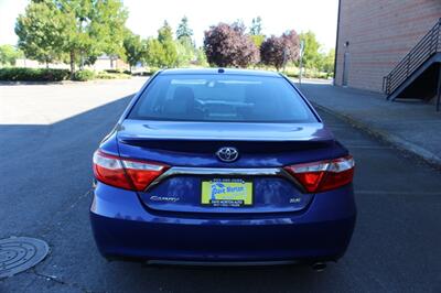 2015 Toyota Camry SE   - Photo 8 - Salem, OR 97317