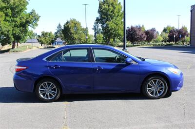 2015 Toyota Camry SE   - Photo 5 - Salem, OR 97317