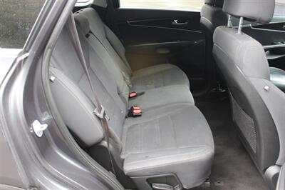 2017 Kia Sorento LX V6   - Photo 15 - Salem, OR 97317