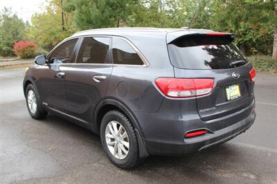 2017 Kia Sorento LX V6   - Photo 3 - Salem, OR 97317