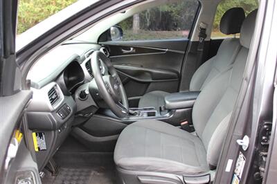 2017 Kia Sorento LX V6   - Photo 10 - Salem, OR 97317
