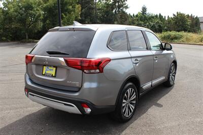 2019 Mitsubishi Outlander SE - Photo 4 - Salem, OR 97317