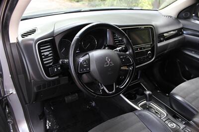 2019 Mitsubishi Outlander SE - Photo 9 - Salem, OR 97317