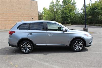 2019 Mitsubishi Outlander SE - Photo 5 - Salem, OR 97317