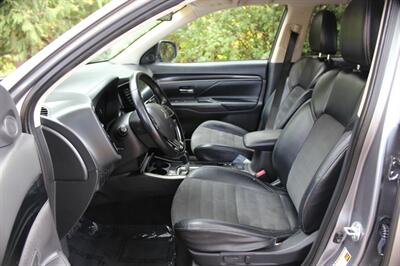 2019 Mitsubishi Outlander SE - Photo 10 - Salem, OR 97317